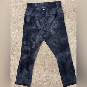 🏃🏻‍♀️lululemon athletica Black Tie-Dye Leggings size 8